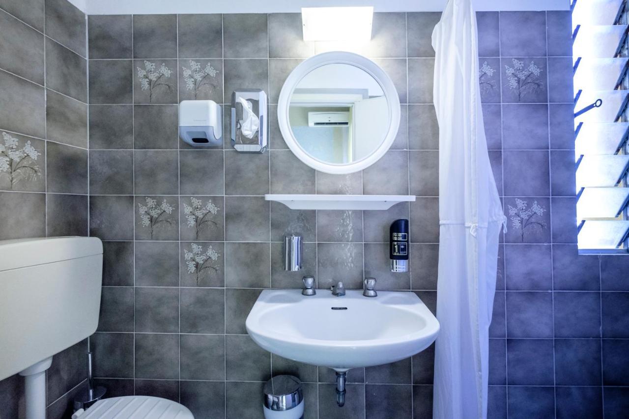 Hotel Giumer Rimini Luaran gambar