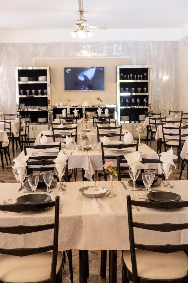 Hotel Giumer Rimini Luaran gambar